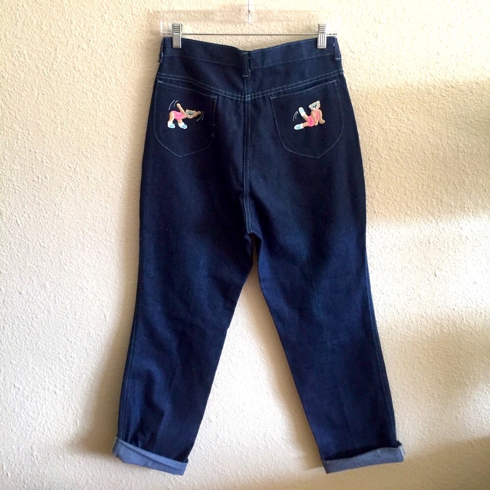 Vintage High Waisted Jeans w/ Pocket Details